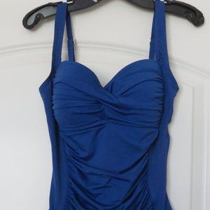 NWOT Women's La Blanca Island Goddess Twist Shirred Swimsuit - Size 4